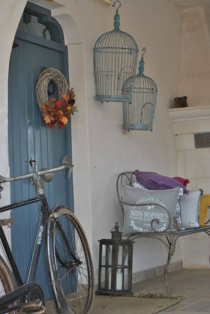 Bed & Breakfast Trulli Gallo Rosso