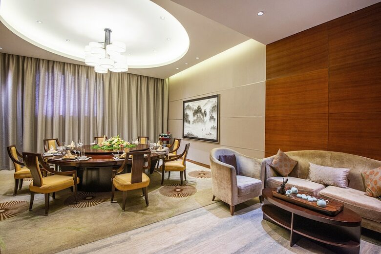 Hotel Holiday Inn Qingdao Expo