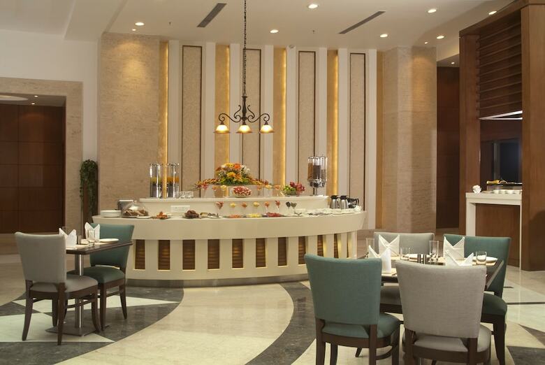 Hotel Savoy Suites, Greater Noida