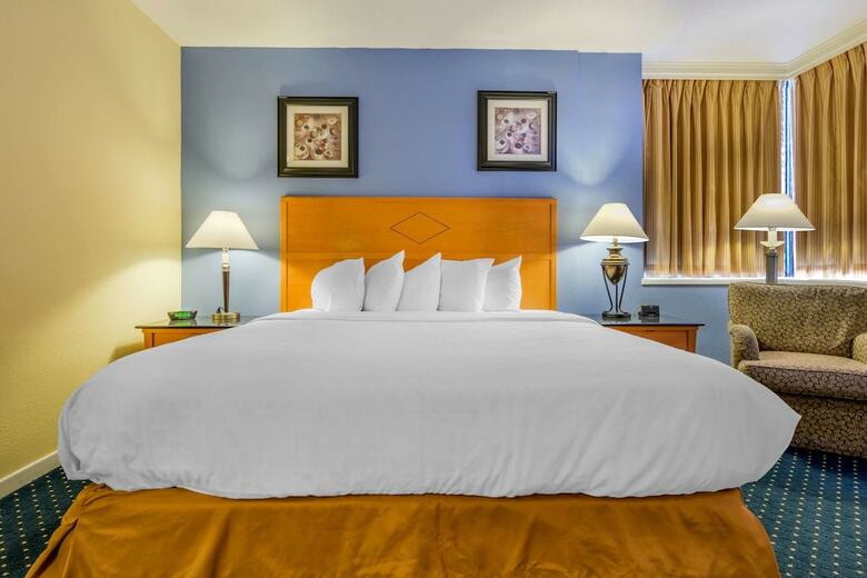 Clarion Hotel Lebanon-hershey East