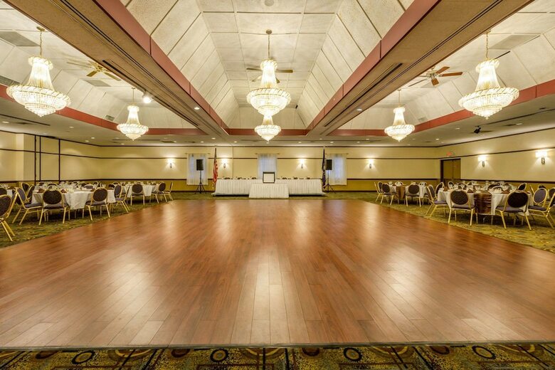 Clarion Hotel Lebanon-hershey East