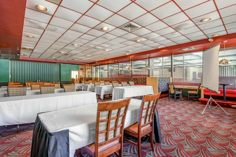 Clarion Hotel Lebanon-hershey East