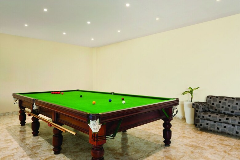 Hotel Ramada By Wyndham Neemrana