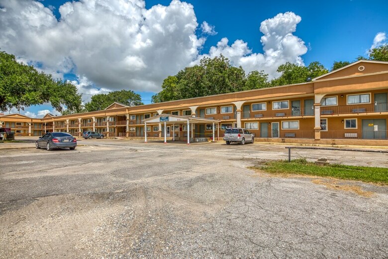 Oyo Hotel Crowley La I-10