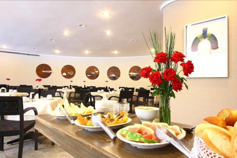 Ferraretto Guaruj� Hotel & Spa