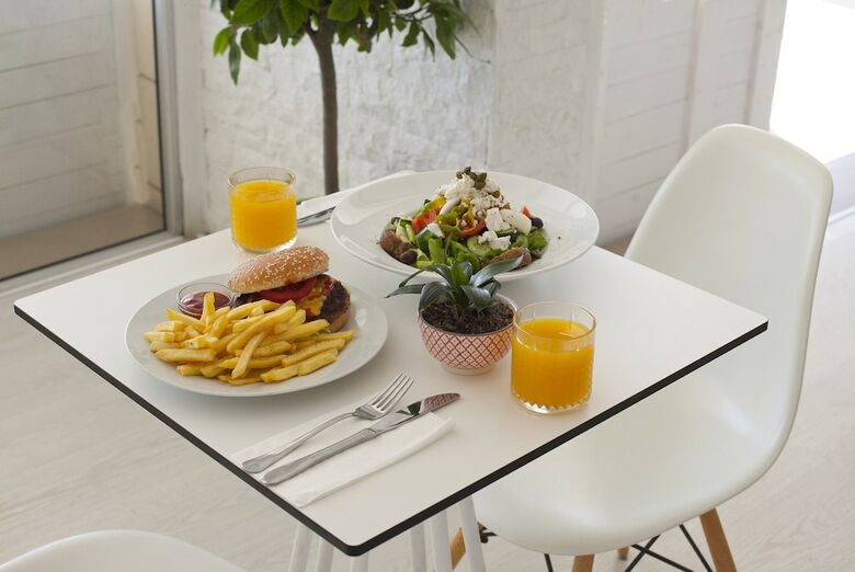 Costantiana Beach Hotel Apartments