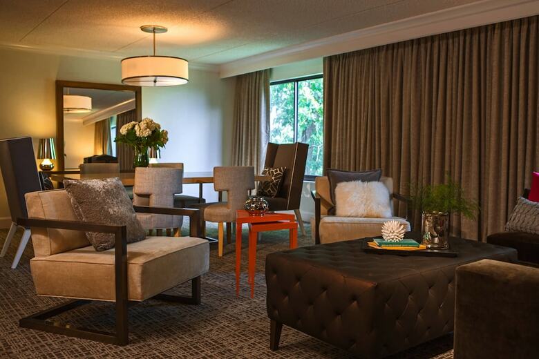 Renaissance Westchester Hotel