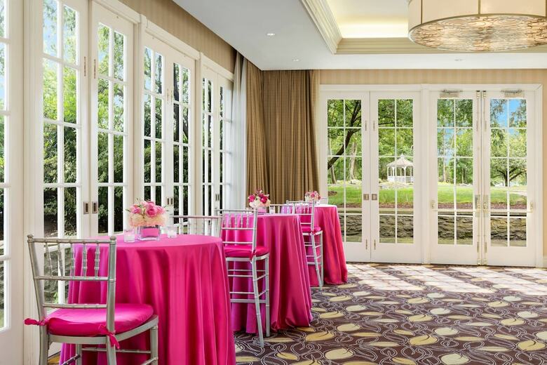 Renaissance Westchester Hotel