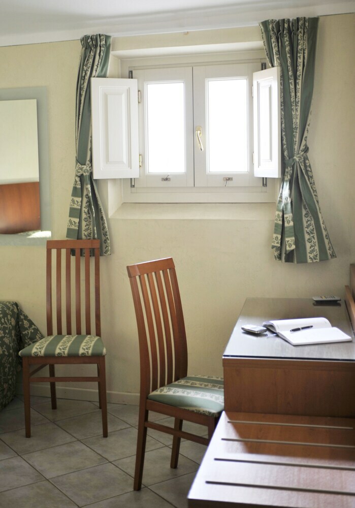 Hotel Albergo Trattoria Alessi