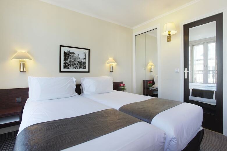 Hotel College de France