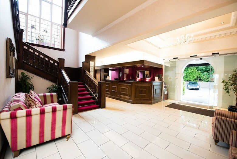 The Southcrest Manor Hotel