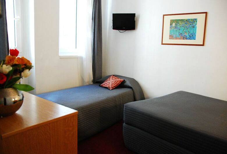 Hotel H�tel Cosy Monceau