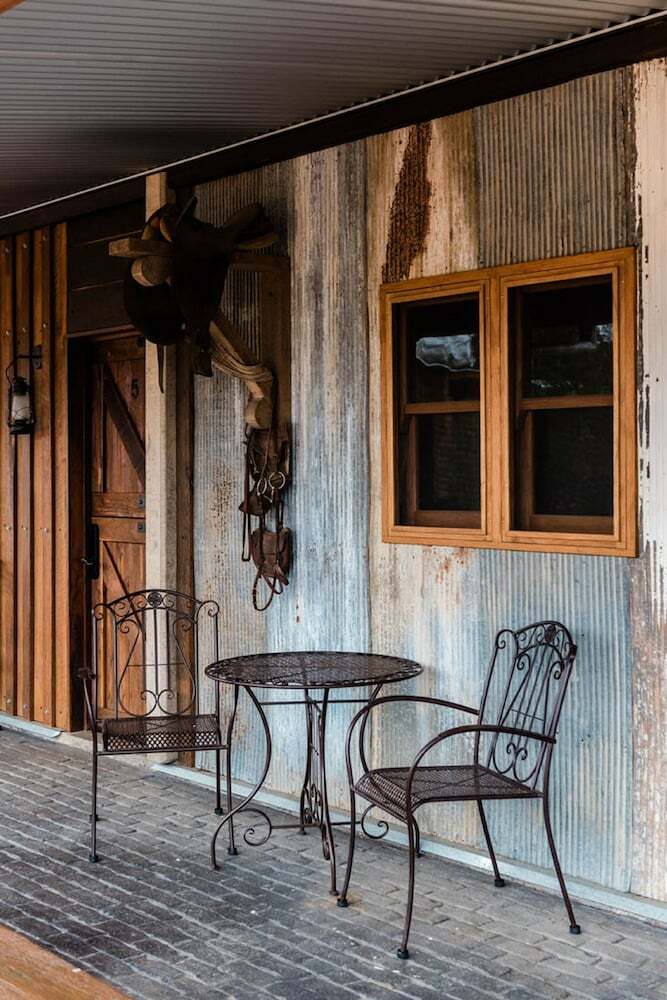 Posada Saltbush Retreat