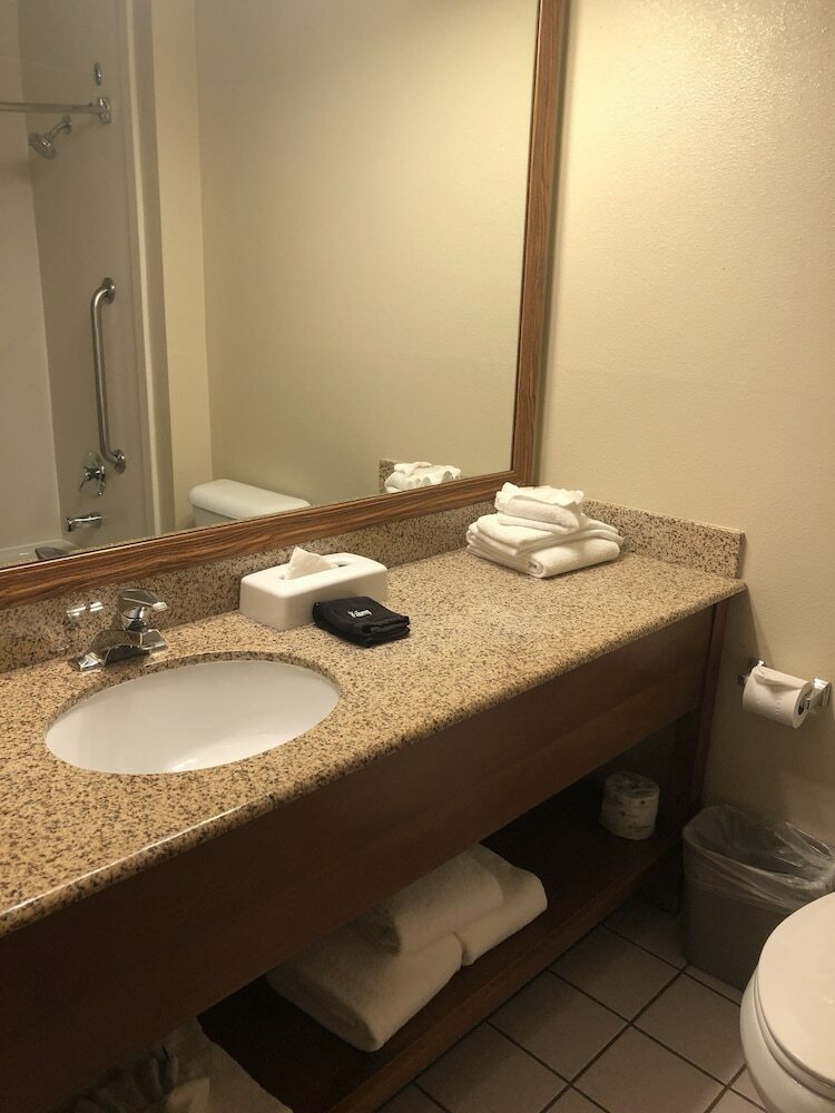 Hotel Comfort Suites Salem