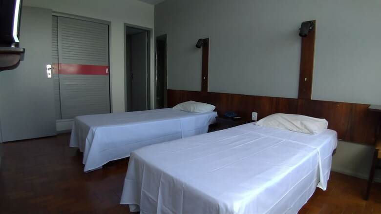 Oyo Cannes Palace Hotel