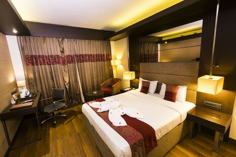 Hotel Grand Residence