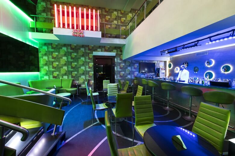 Hotel Grand Residence