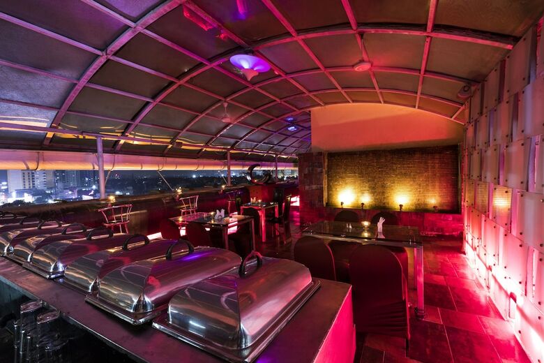 Hotel Grand Residence