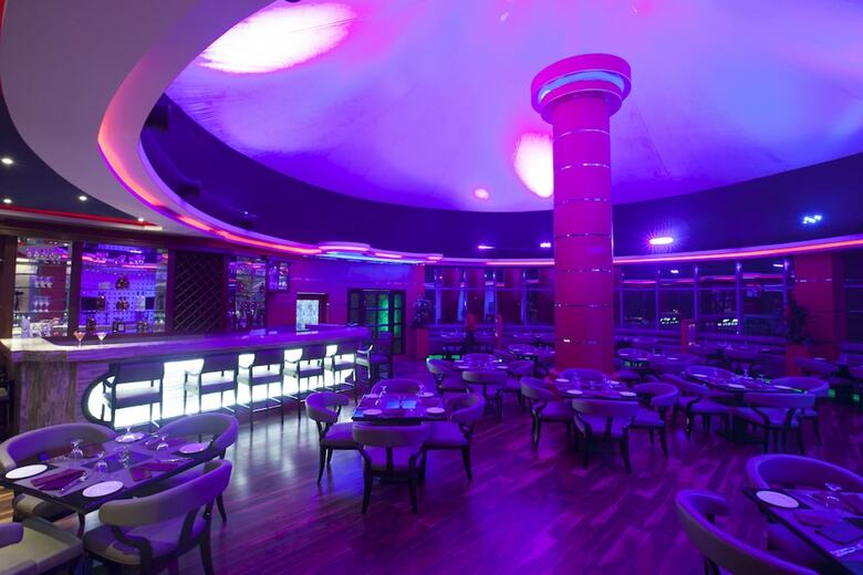 Hotel Ramada By Wyndham Alleppey