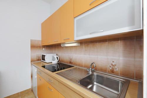 Apartments Vedrana