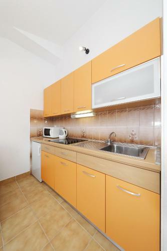 Apartments Vedrana