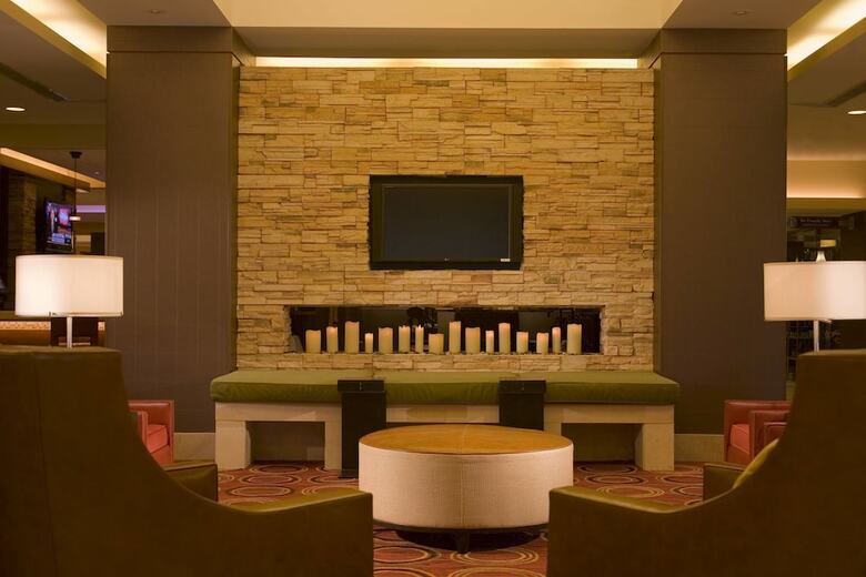 Hotel Key Bridge Marriott