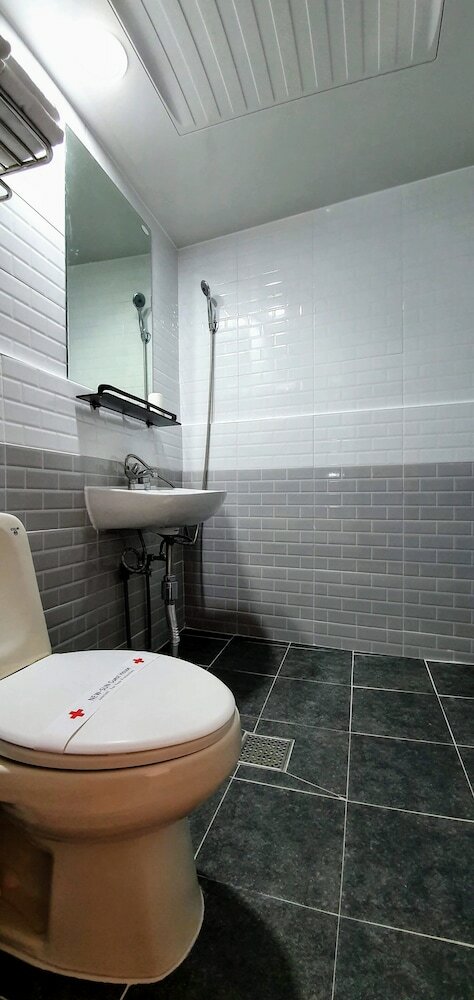 Hotel New Sun Guesthouse Myeongdong