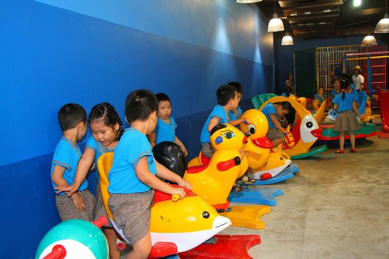 Holiday Beach Danang Hotel & Resort