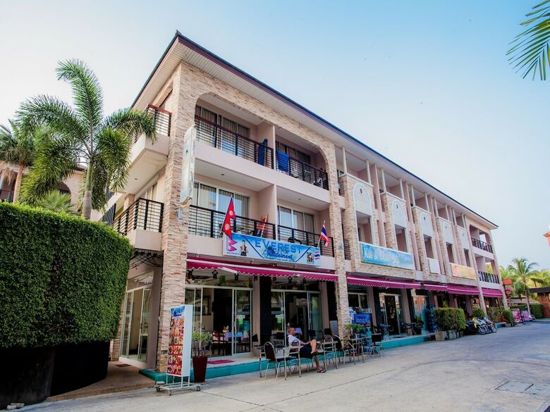 Hotel Kata Blue Sea Resort