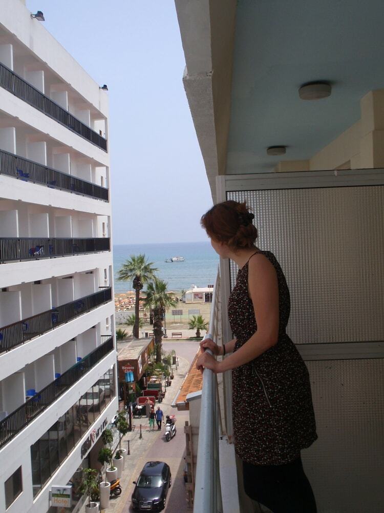 Aparthotel Palm Sea Beach Holiday Apts