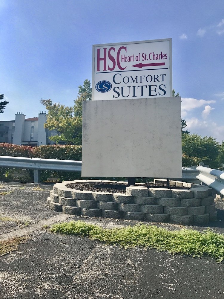 Hotel Comfort Suites St Charles-st Louis