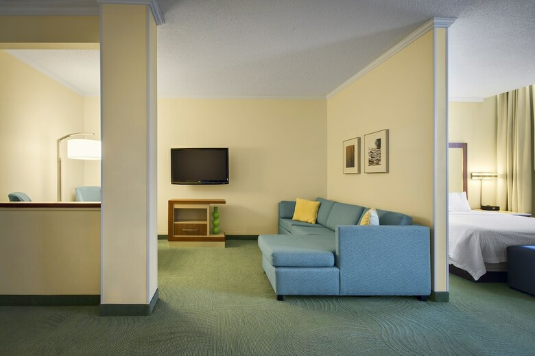 Hotel Springhill Suites By Marriott Lawrence