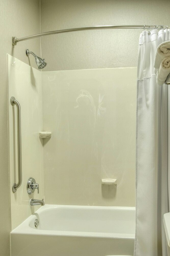 Hotel Springhill Suites By Marriott Lawrence