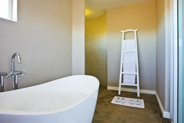 Hotel Africa Safari Lodge