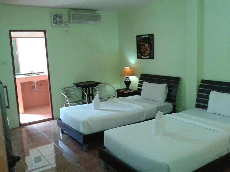 Hotel Baan Kluaymai Guesthouse