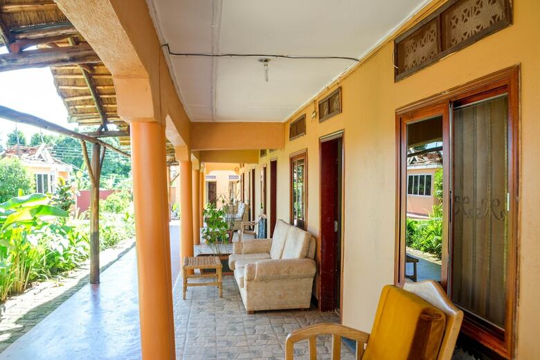 Posada Gorilla African Guest House