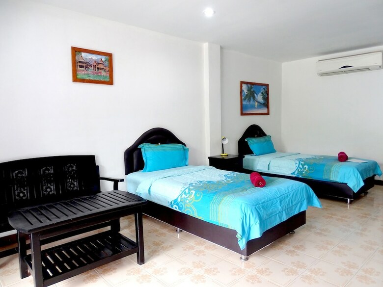 Lotus Friendly Hotel