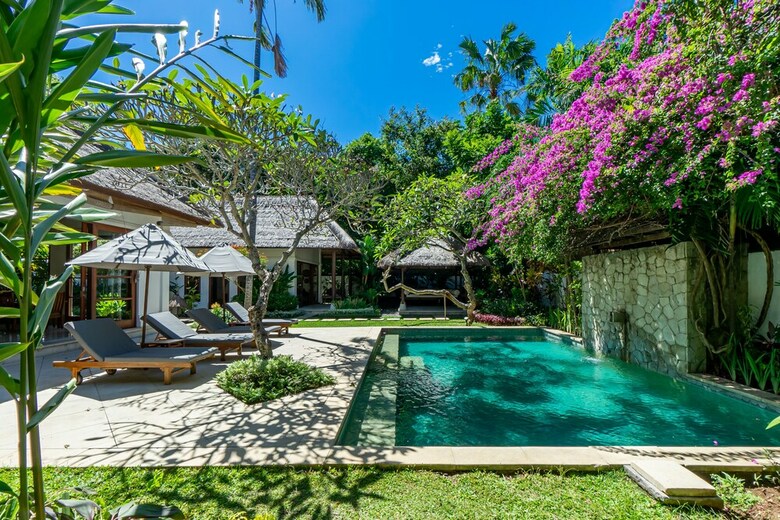 Jimbaran Beach Villas By Nakula