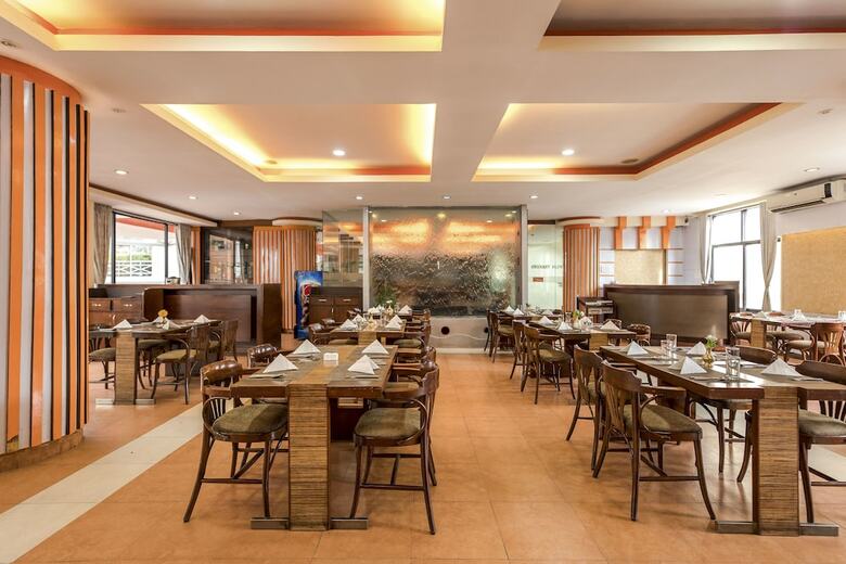 Airport Hotel