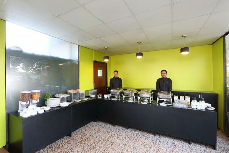 Hotel The Pamposh New Delhi