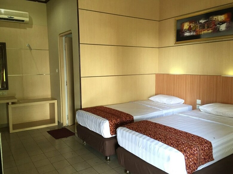 Airlangga Hotel
