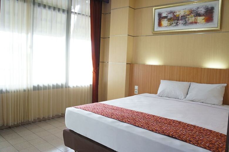 Airlangga Hotel
