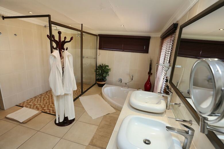 Posada Lapa Lange Game Lodge