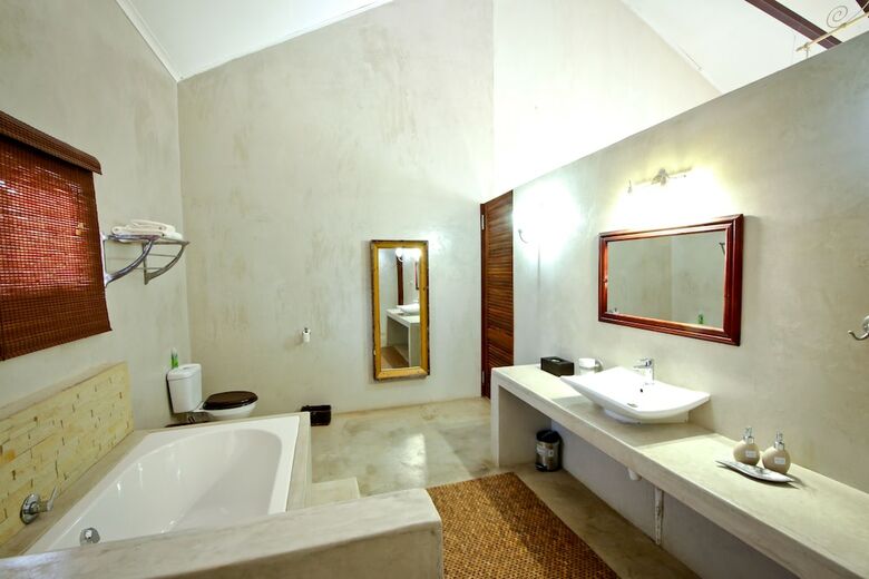 Posada Otjiwa Safari Lodge