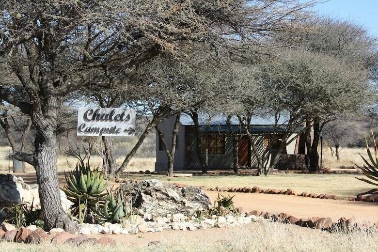 Posada Otjiwa Safari Lodge