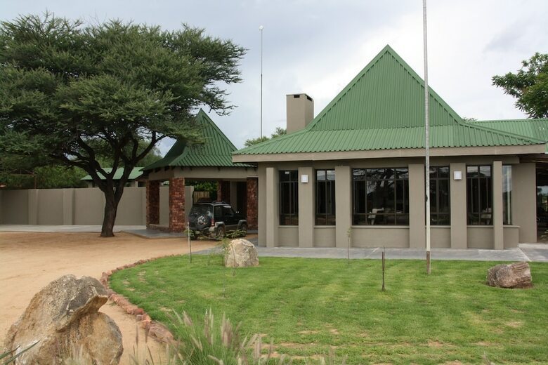 Posada Otjiwa Safari Lodge