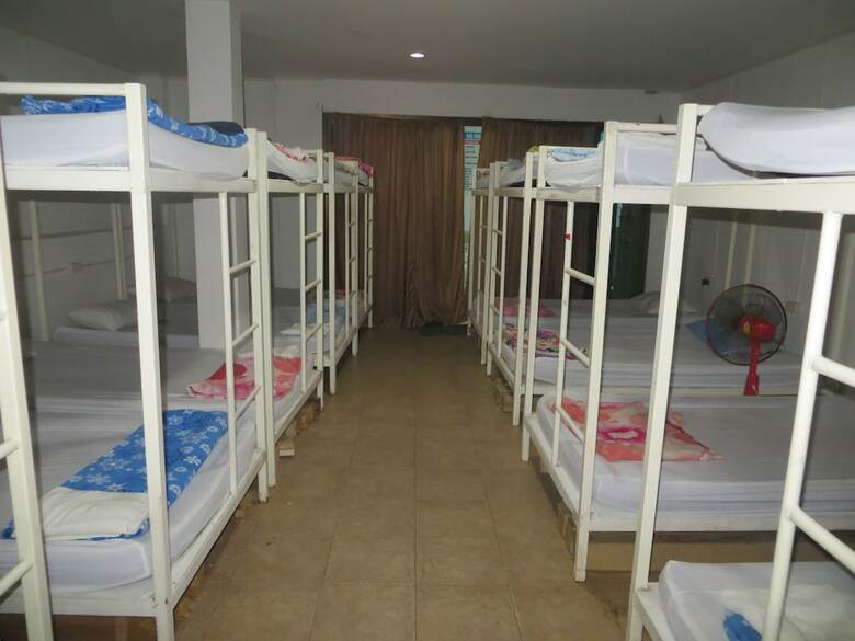 Hostal Lucky House Dorm Room