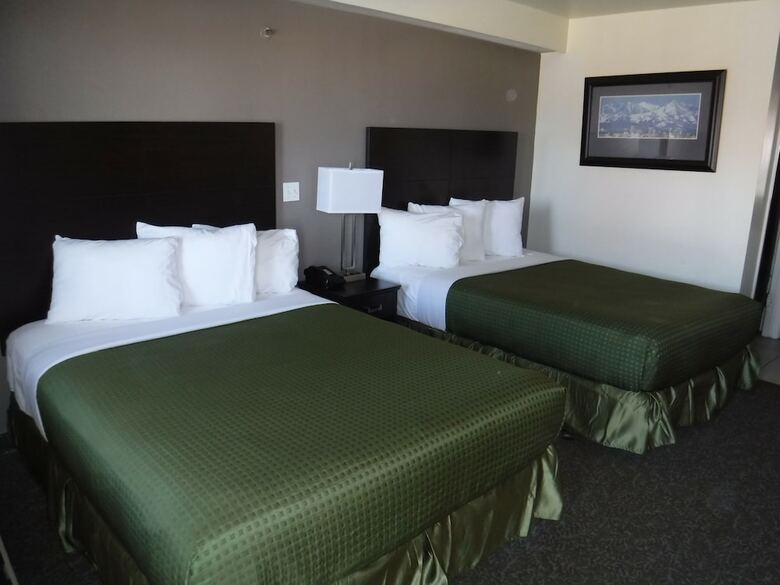 Hotel City Creek Inn & Suites