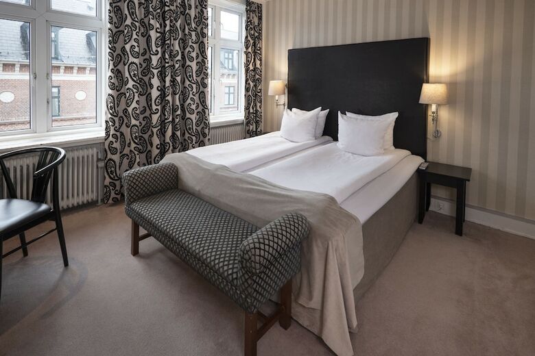 Hotel Mayfair