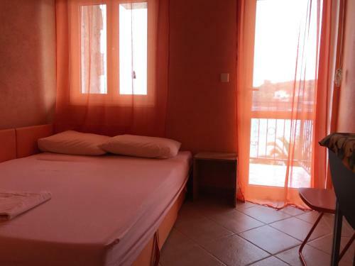 Divna Apartments And Rooms